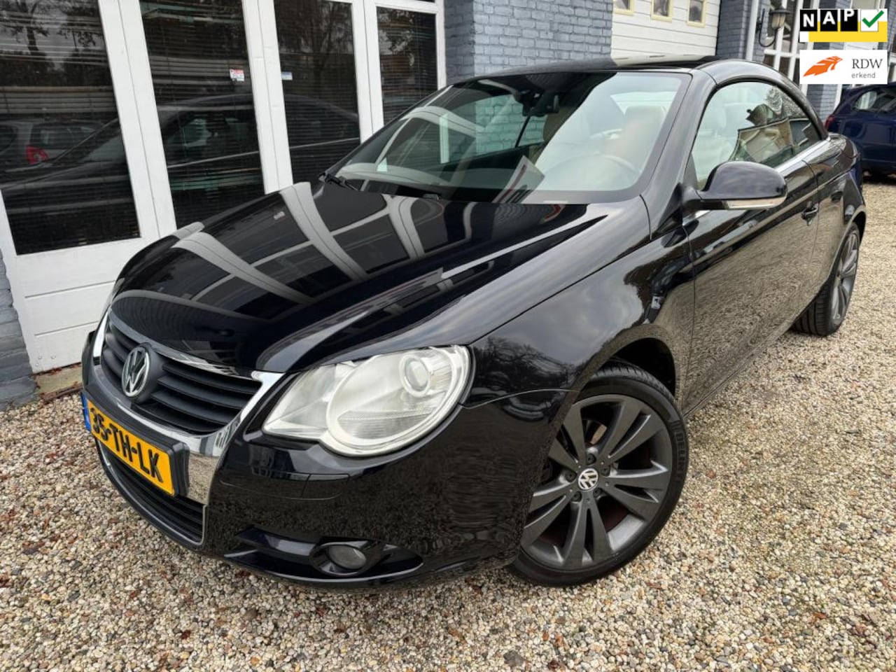 Volkswagen Eos - 2.0-16v FSI 2.0-16v FSI , ORIGINELE KM, MET NAP EN NIEUWE APK - AutoWereld.nl