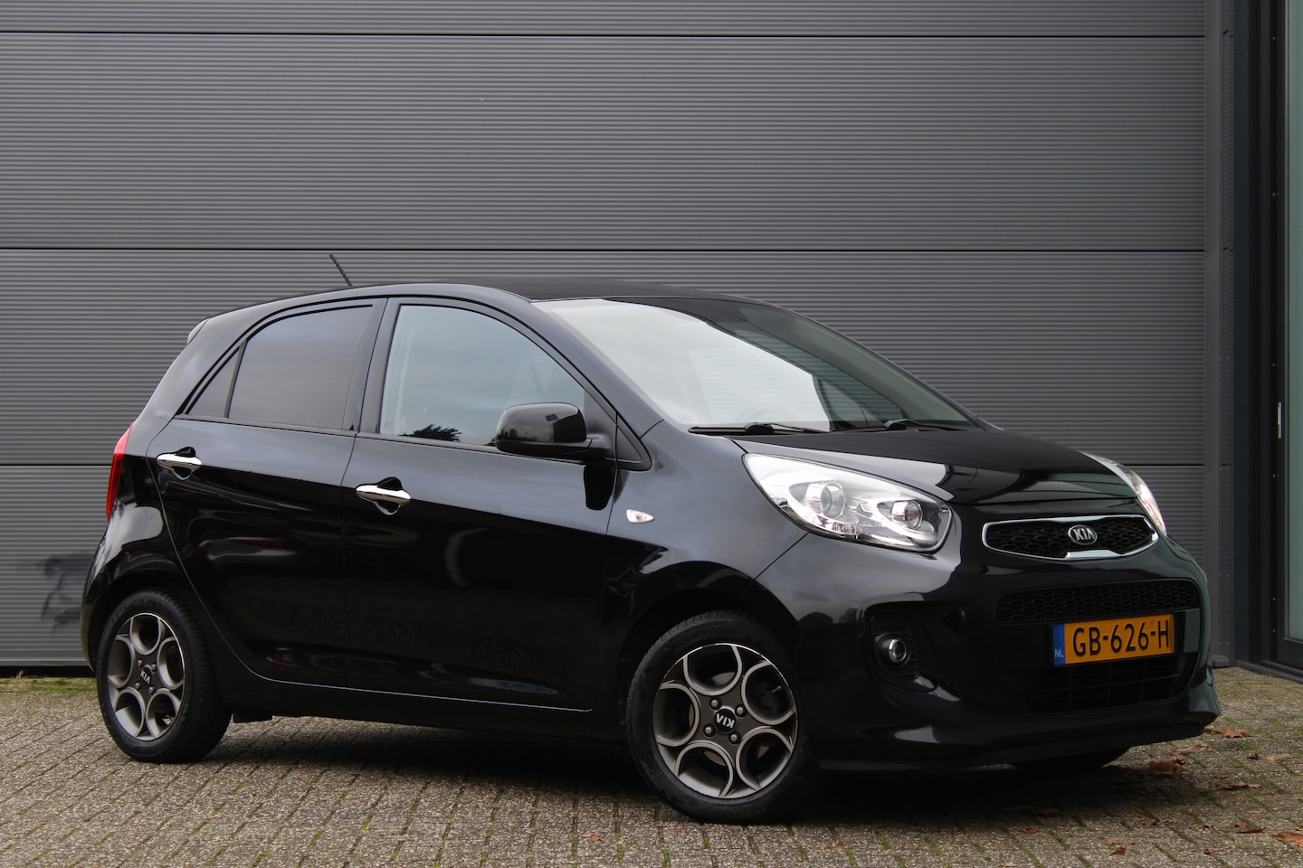 Kia Picanto - 1.2 CVVT First Edition - AutoWereld.nl