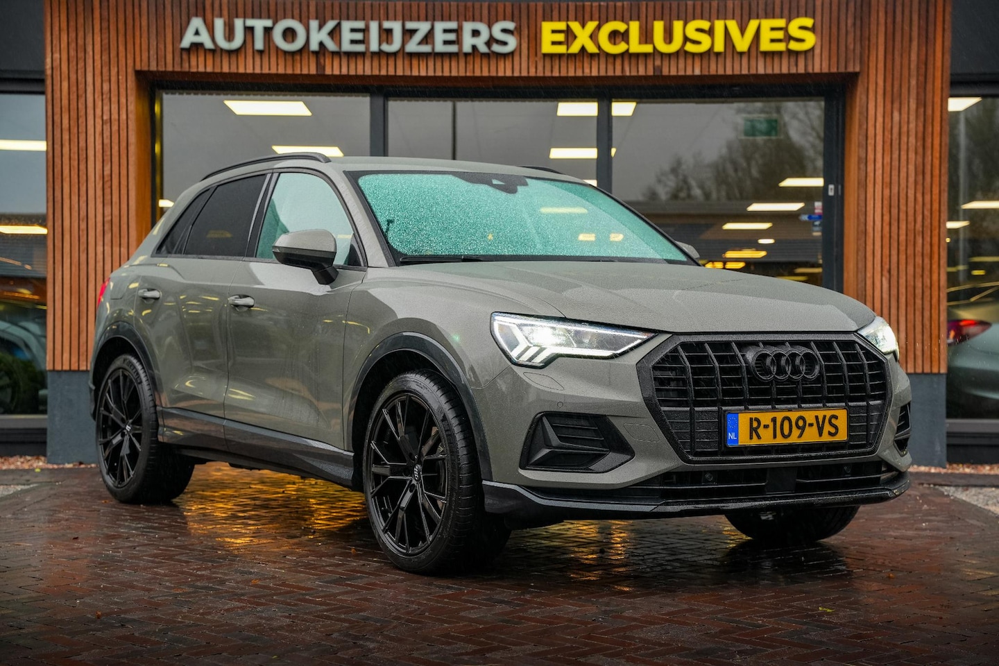 Audi Q3 - 35 TFSI S edition Virtual Dash Navigatie PDC Trekhaak Automaat! - AutoWereld.nl