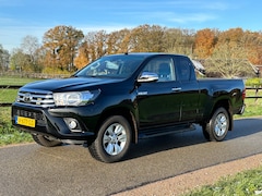 Toyota HiLux - 2.4 D-4D-F Xtra Cab Professional Navigatie | Camera | Trekhask