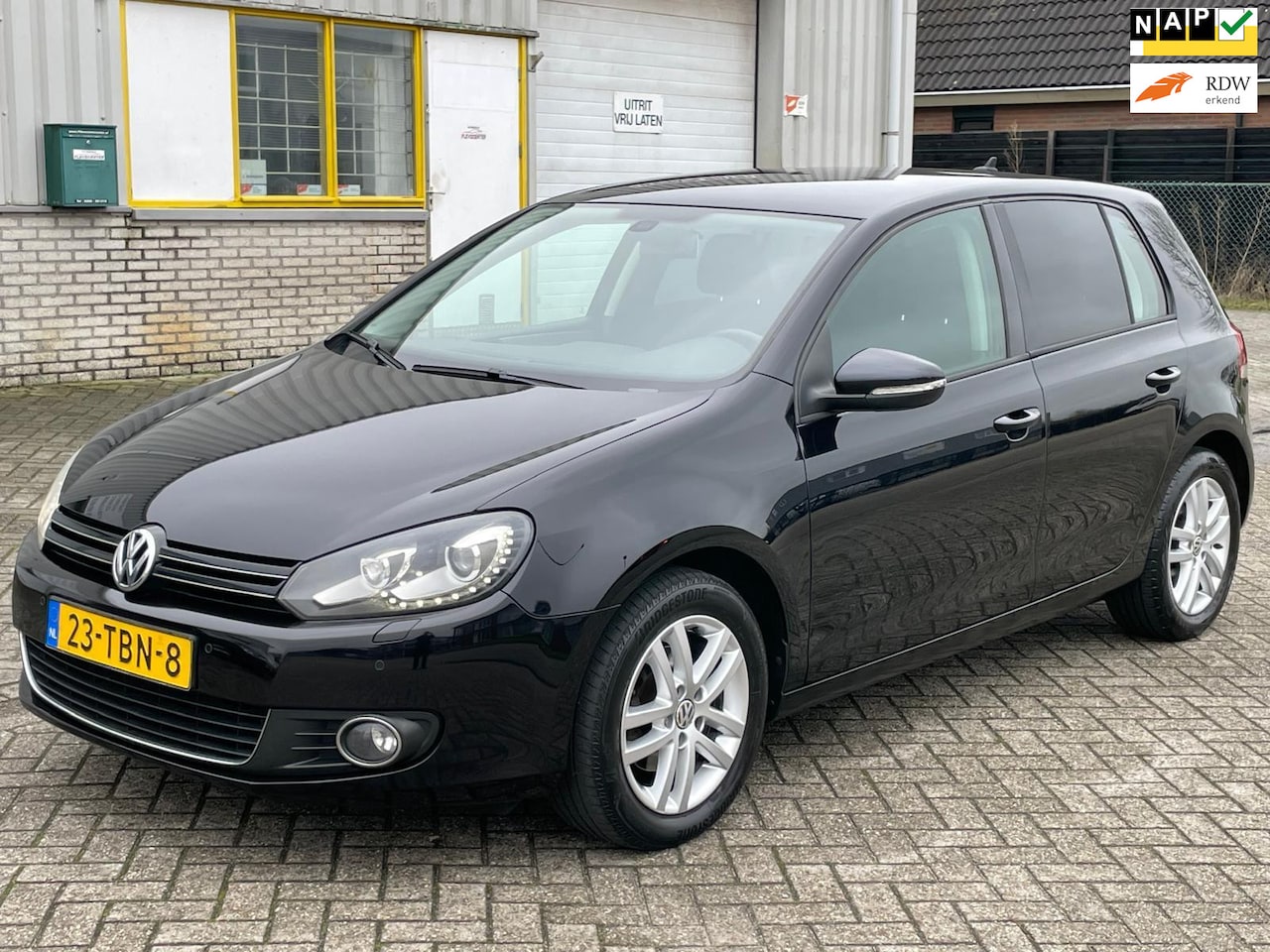 Volkswagen Golf - 1.2 TSI 105 PK AUT Bj 2012 Highline Sport 2e Eig Ecc Airco F1 Flippers Navi Alcantara Lede - AutoWereld.nl