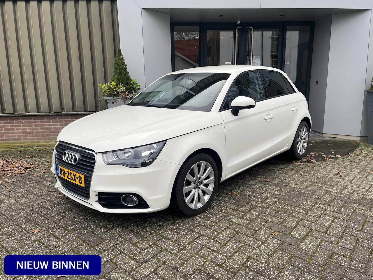 Audi A1 Sportback - 1.2 TFSI Connect 86 pk | Cruise control | Navigatie | Trekhaak | Bluetooth | Airco - AutoWereld.nl