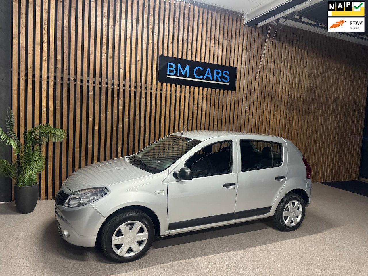 Dacia Sandero - 1.4 Ambiance [bj 2009] Airco|1e Eig|Nieuwe APK - AutoWereld.nl