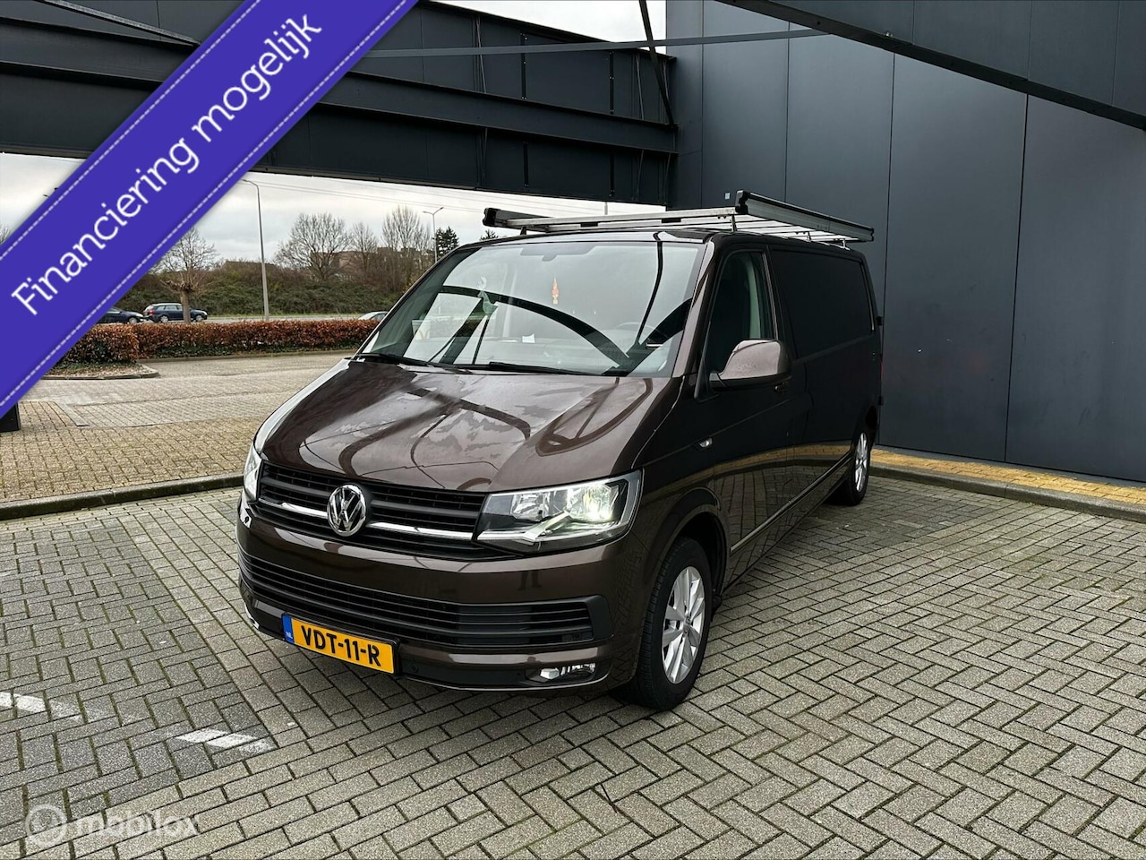 Volkswagen Transporter - 2.0 TDI L2H1 Highline 2.0 TDI L2H1 Highline - AutoWereld.nl