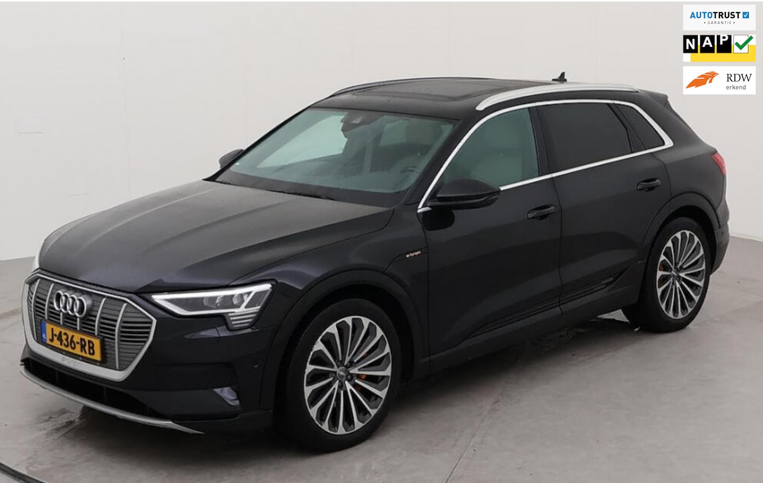 Audi e-tron - 50 quattro 313 pk Business edition Plus 71 kWh, 21 inch lmv, extra getint glas, nl auto me - AutoWereld.nl