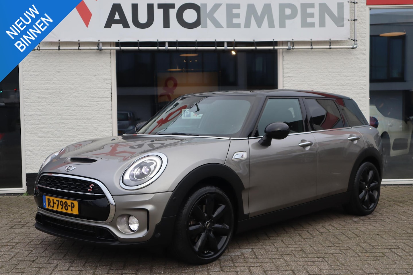 MINI Clubman - Mini 2.0 Cooper S SERIOUS BUSINESS JCW CHILLI PAKKET|ZEER DIKKE MINI! - AutoWereld.nl