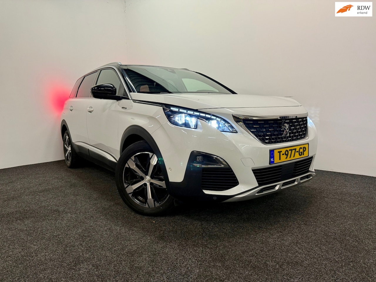 Peugeot 5008 - 1.6 PureTech GT-Line | 7-pers. | Automaat | Keyless | ACC | NAVI - AutoWereld.nl