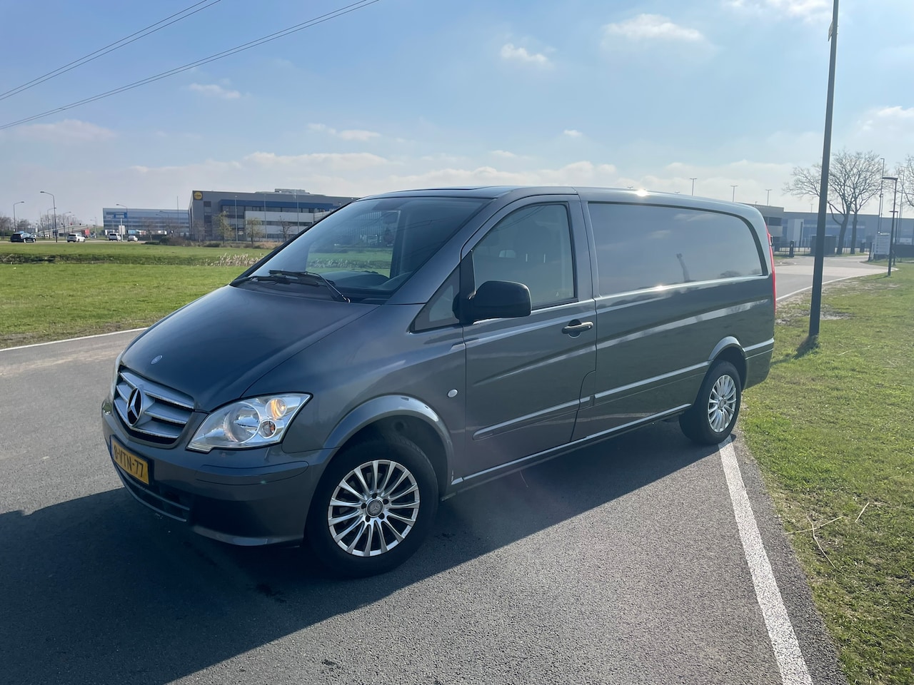 Mercedes-Benz Vito - 113 CDI 320 Lang DC Luxe - AutoWereld.nl