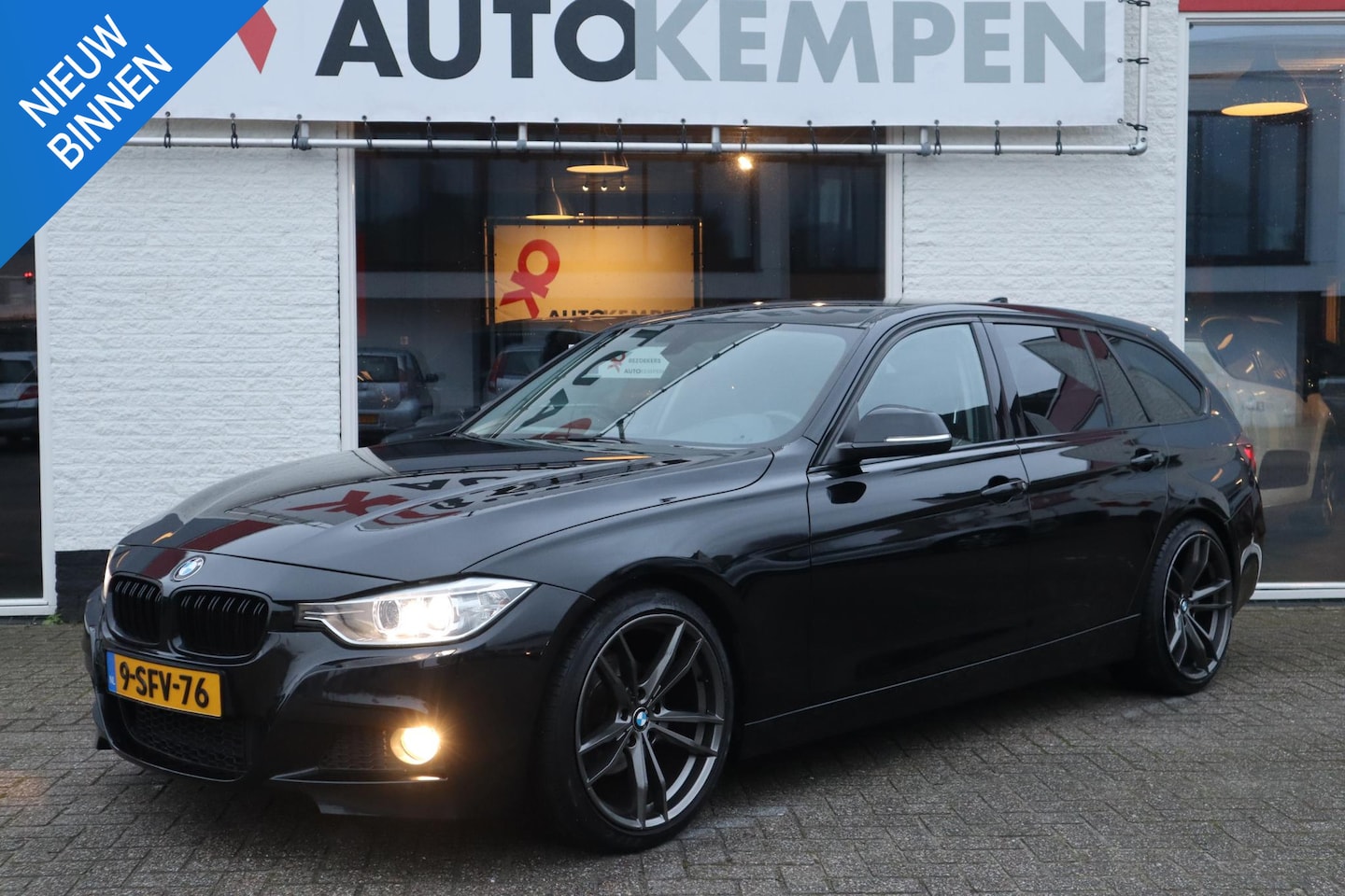 BMW 3-serie Touring - 318d EXECUTIVE BLACK ZEER MOOIE EN VETTE 3 TOURING! - AutoWereld.nl