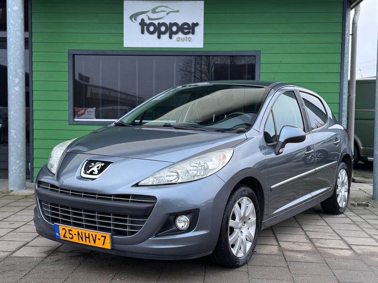 Peugeot 207 - 1.6 VTi Sportium / CruiseControl / Airco / PDC / - AutoWereld.nl