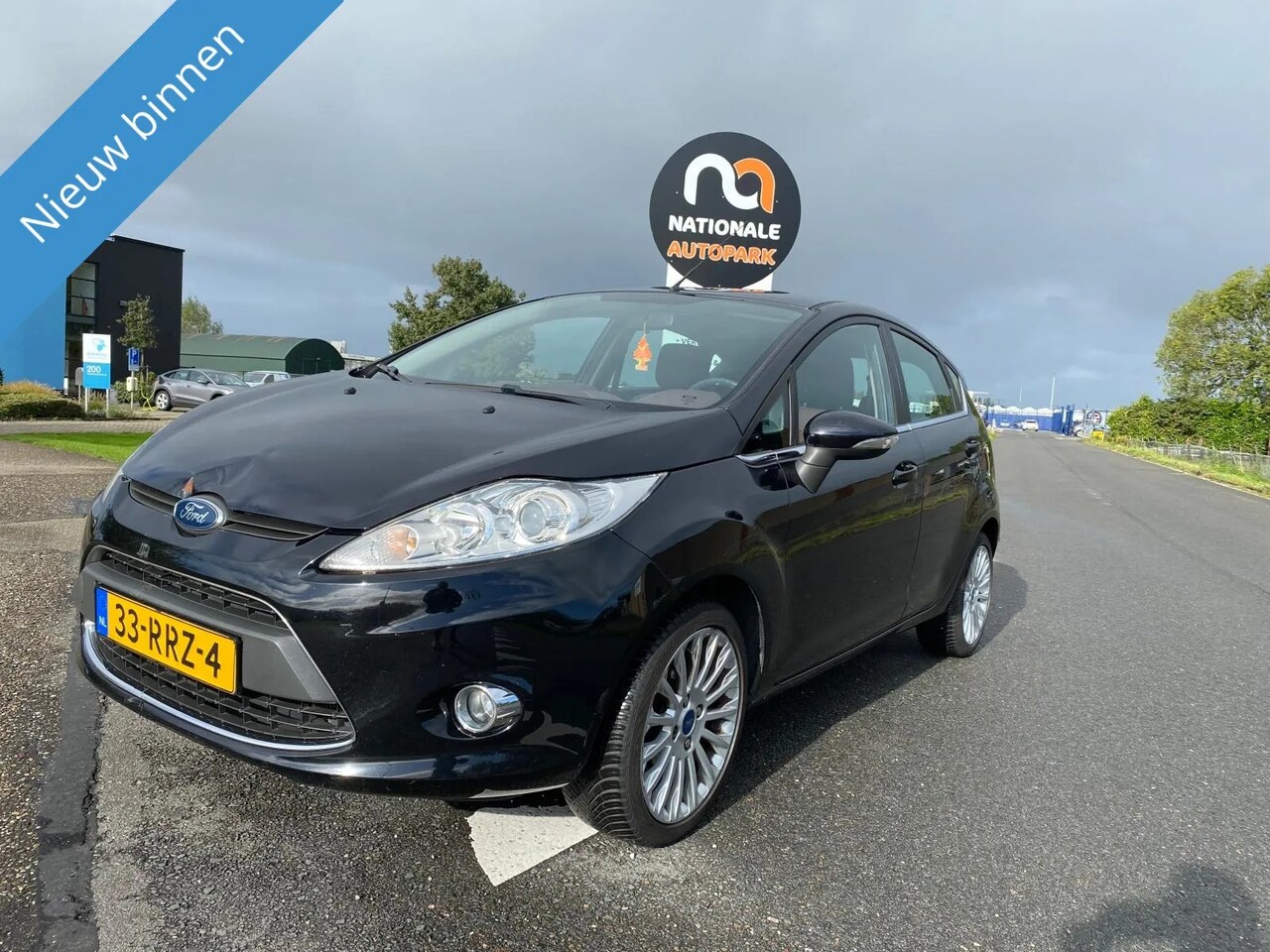 Ford Fiesta - * 2011 * 200 DKM * 1.4 TITANIUM * AC * TOP CONDITIE * - AutoWereld.nl