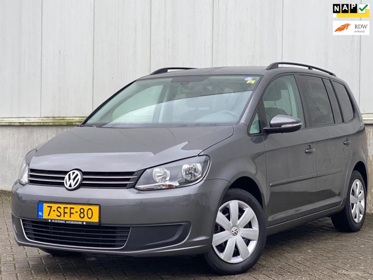 Volkswagen Touran - 1.4 TSI Comfortline NAP I 2 EIGENAREN I AIRCO I ACHTER SENSOR I TREKHAAK I NETTE AUTO - AutoWereld.nl