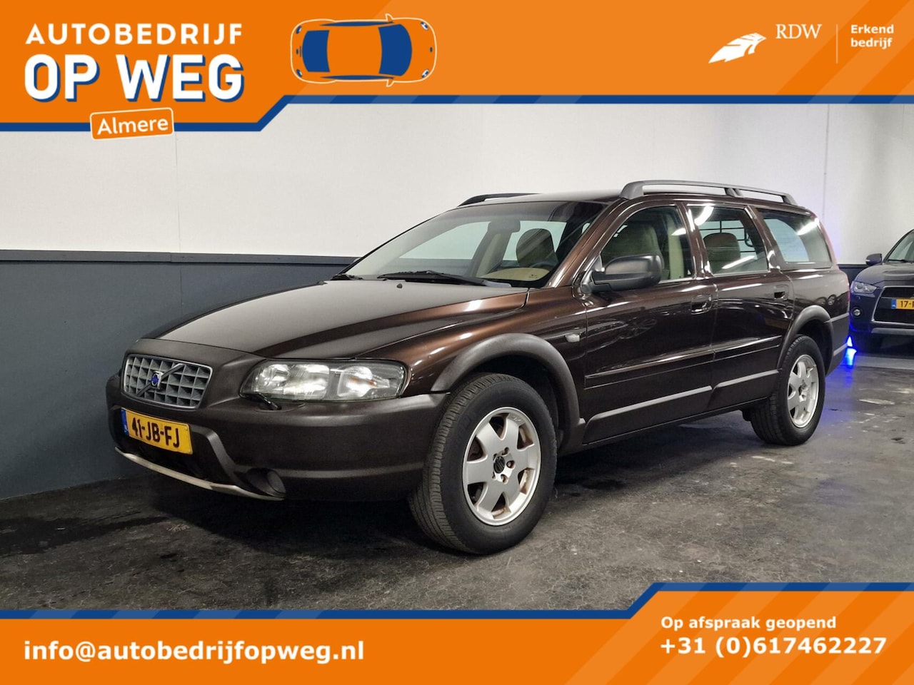 Volvo V70 - 2.4 T AWD Geartronic | Automaat | Cruise | Leder - AutoWereld.nl