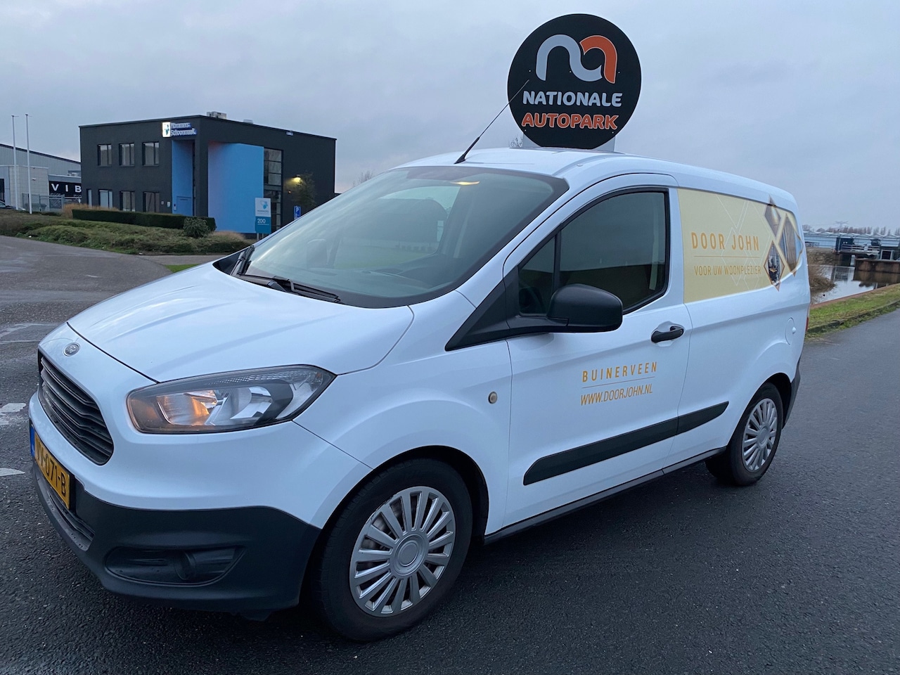 Ford Transit Courier - 2016 * 1.5 TDCI Economy *EURO 5 * - AutoWereld.nl