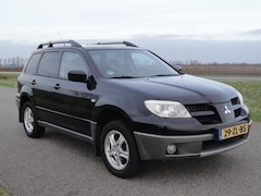 Mitsubishi Outlander Sport - 2.0 Invite+ BJ2008 met Airco / Elektr ramen / Trekhaak