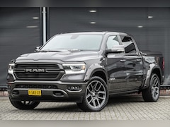 Dodge Ram 1500 - 5.7 HEMI V8 401Pk 4x4 Crew Cab | Laramie | 5-Persoons | Trekhaak | 22'' | Granite Crystal