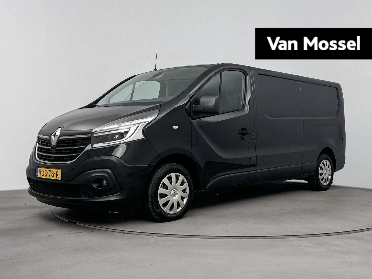 Renault Trafic - 2.0 dCi 120pk T29 L2H1 Work Edition | Climate control | Achteruitrijcamera | Trekhaak | Li - AutoWereld.nl