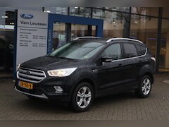 Ford Kuga - 1.5 ECOBOOST 150PK TITANIUM NAVI CAMERA EL-TREKHAAK XENON APPLE/ANDROID WINTERPACK 1500KG