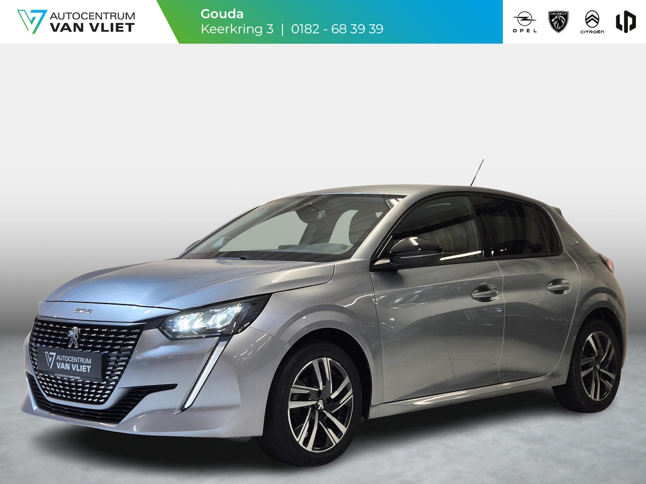 Peugeot 208 - 1.2 PureTech Allure Pack Navigatie | Achteruitrijcamera | Keyless Start | Apple Carplay/An - AutoWereld.nl