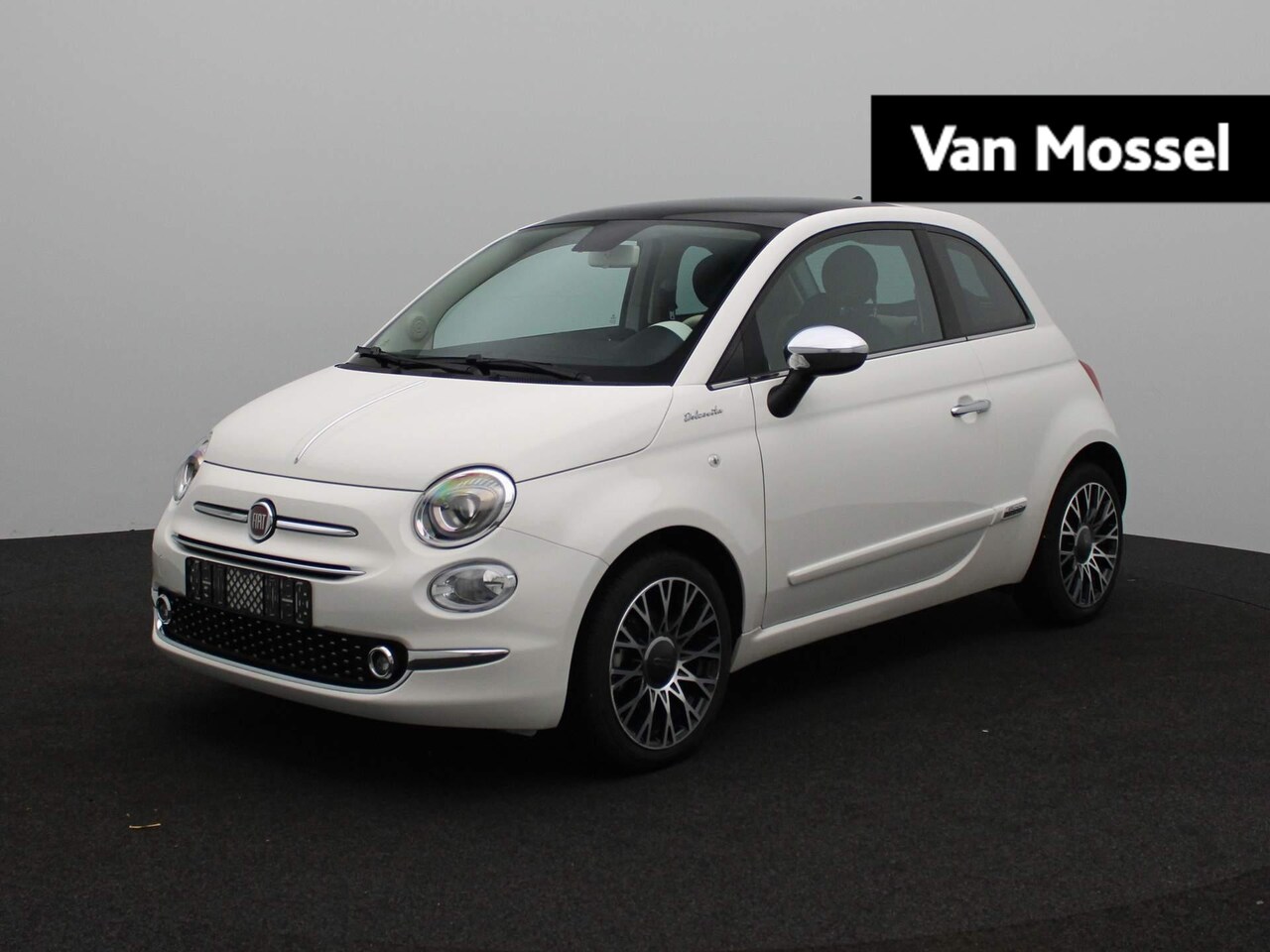 Fiat 500 - 1.0 Hybrid Dolcevita | Panoramadak | Apple CarPlay | Climate Control | Parkeersensoren | 1 - AutoWereld.nl