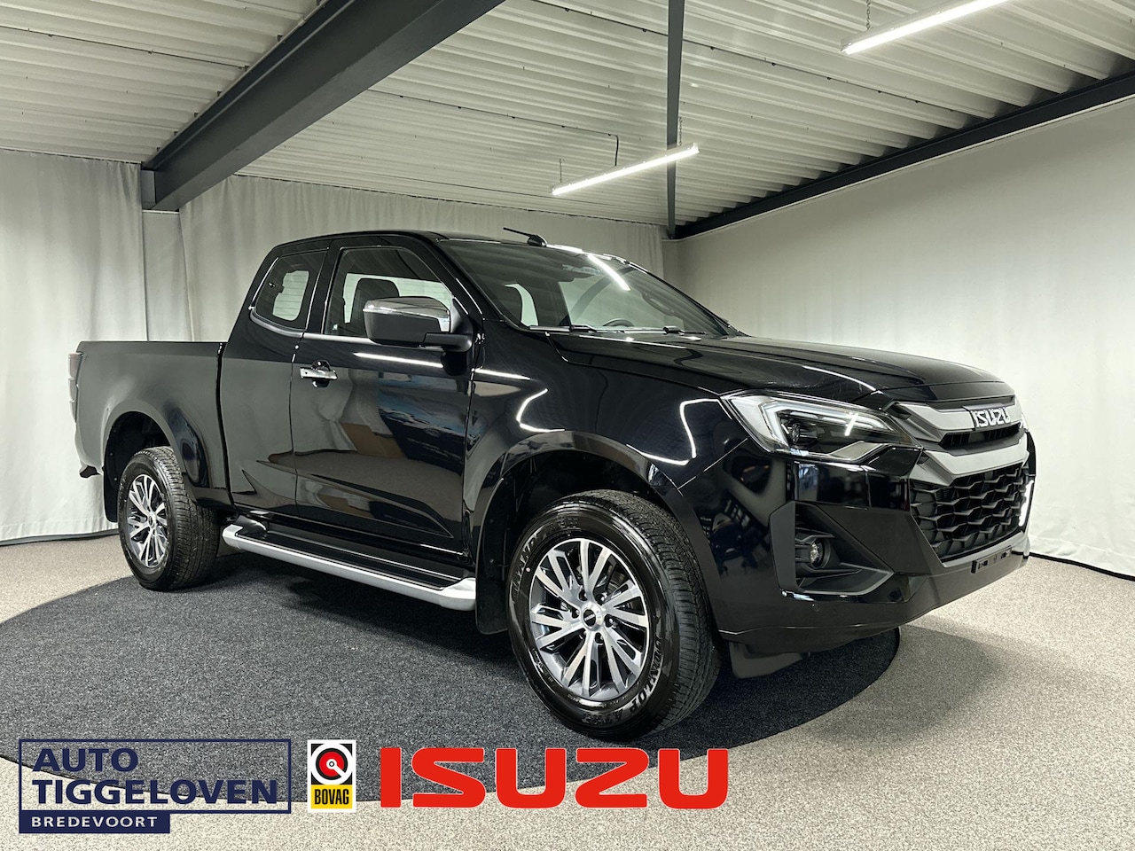 Isuzu D-Max - 1.9 Extended Cab LSX Automaat 3500KG Trekgewicht - AutoWereld.nl