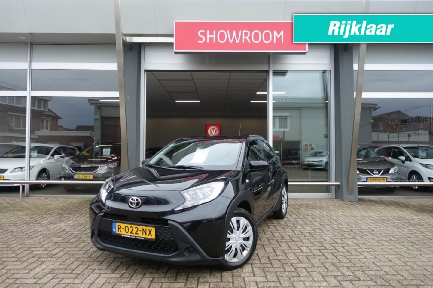 Toyota Aygo X - 1.0 VVT-i MT play 1.0 VVT-I MT PLAY (All in prijs) - AutoWereld.nl