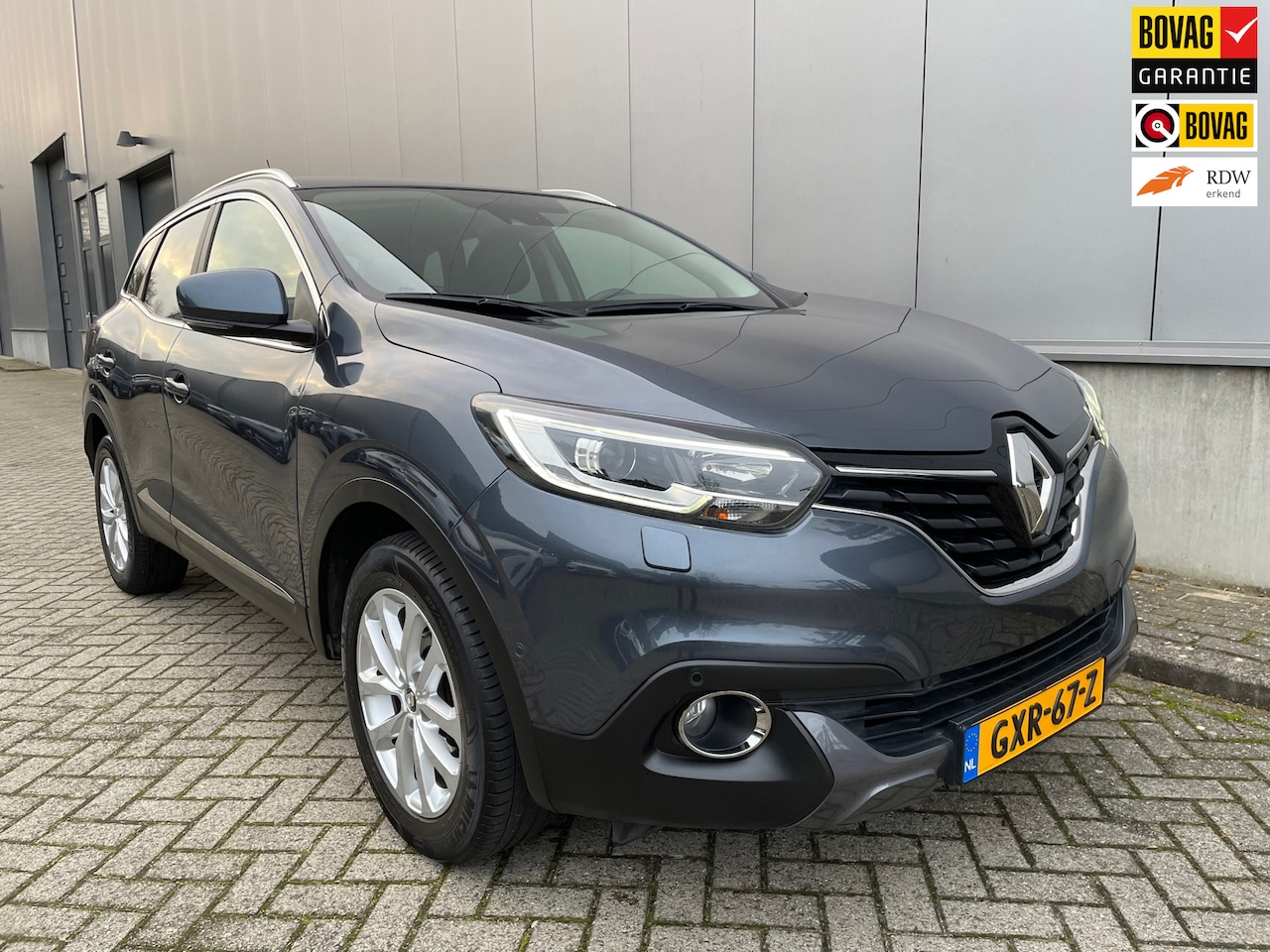 Renault Kadjar - 1.2 TCe Intens Camera / Navigatie / Trekhaak - AutoWereld.nl