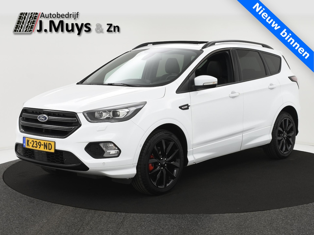 Ford Kuga - 1.5 EcoBoost 150PK ST Line PANODAK|TREKH|19INCH|SONY|STOELVERW|CAMERA|XENON - AutoWereld.nl