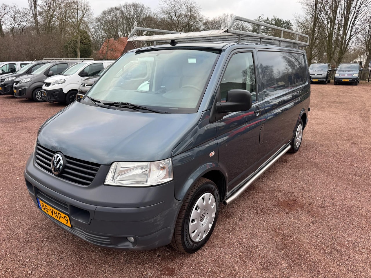 Volkswagen Transporter - 2.5 TDI 340 L2H1 Automaat Imperiaal Airco - AutoWereld.nl