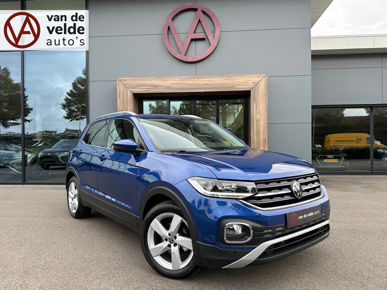 Volkswagen T-Cross - 1.0 TSI 110pk Style | Led | Carplay | Adap. Cruise | Unieke km. | Rijklaar incl. 1 jaar Bo - AutoWereld.nl