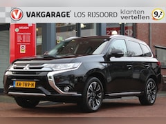 Mitsubishi Outlander - 2.0 PHEV *Executive* | Trekhaak | Camera | Navigatie | Cruise & Climate Control | Stoelver