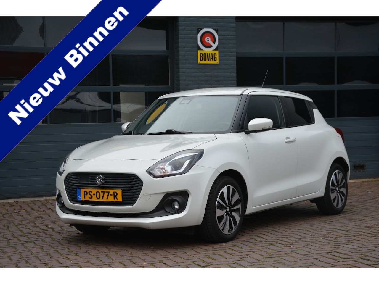 Suzuki Swift - 1.2 Stijl Automaat 3.950 km! - AutoWereld.nl