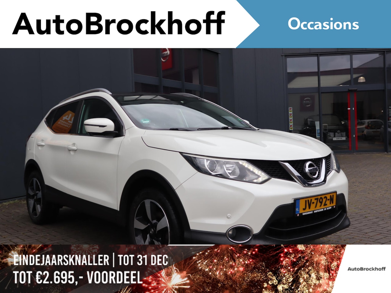 Nissan Qashqai - 1.2 N-Connecta Panorama dak | Trekhaak | Lichtmetalen velgen | Camera's | Navigatie | Crui - AutoWereld.nl