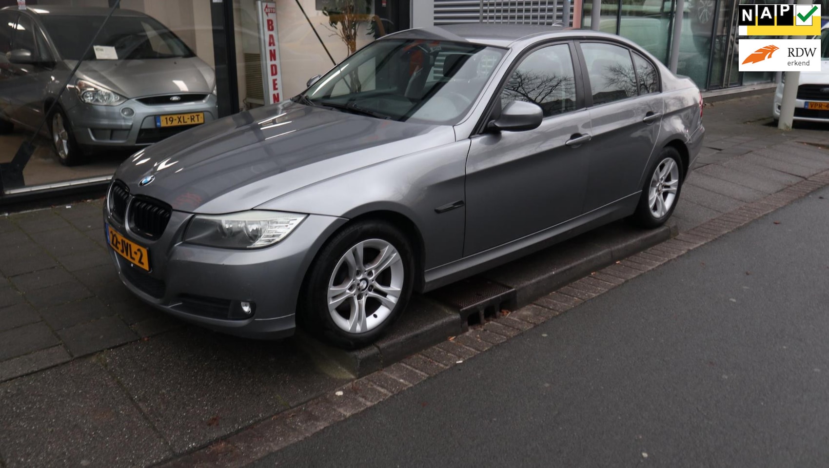 BMW 3-serie - 318i Business Line GOED ONDERHOUDEN - AutoWereld.nl