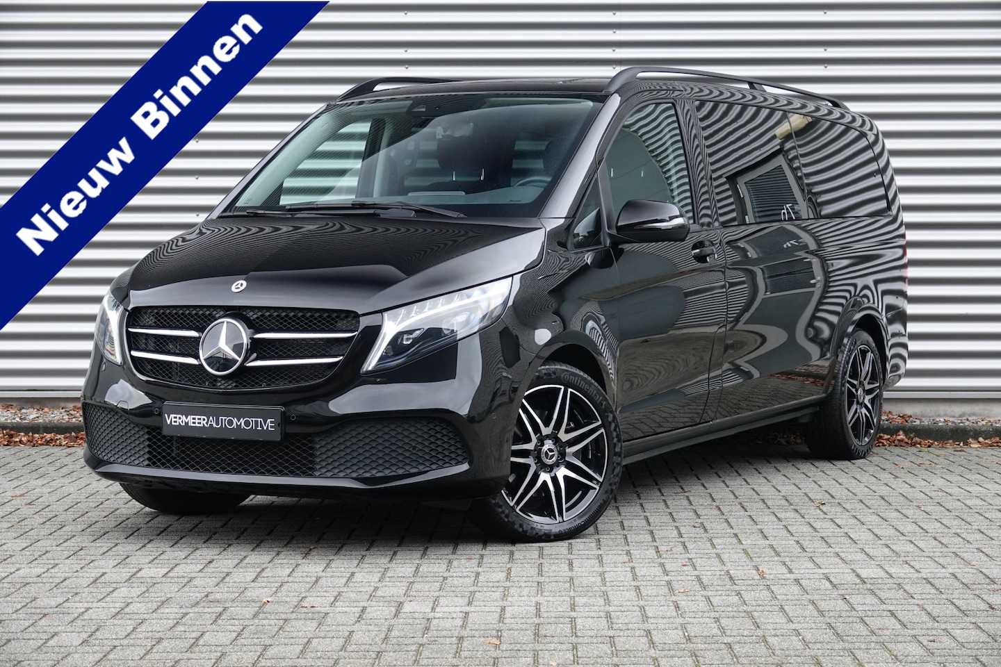 Mercedes-Benz V-klasse - 300d Extra Lang Dubbel Cabine | 4-Matic | Luchtvering | 19 Inch | Camera | - AutoWereld.nl