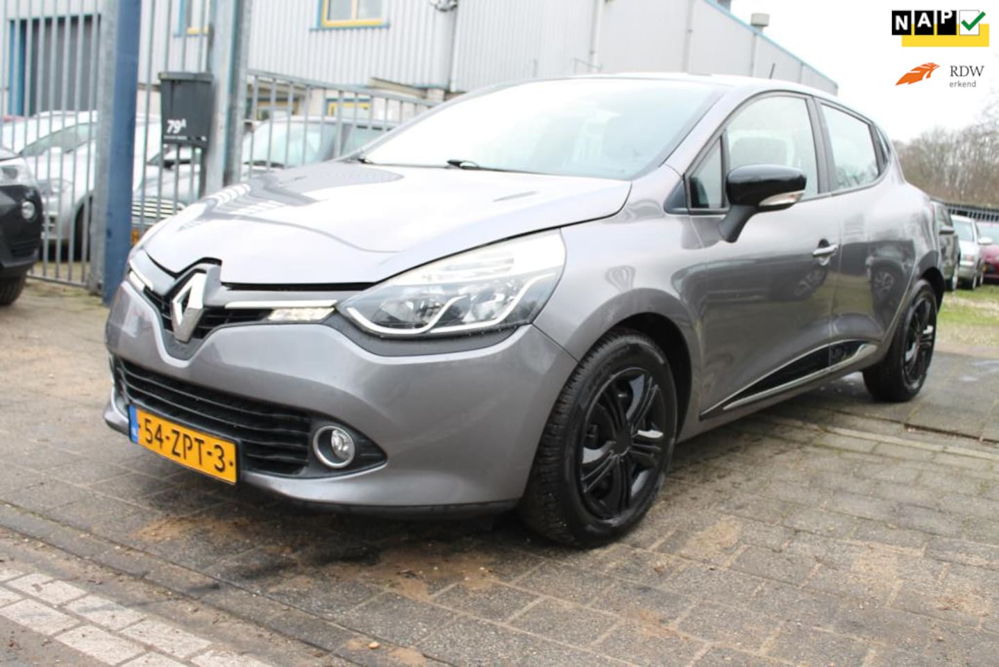 Renault Clio - 0.9 TCe Expression 0.9 TCe Expression - AutoWereld.nl