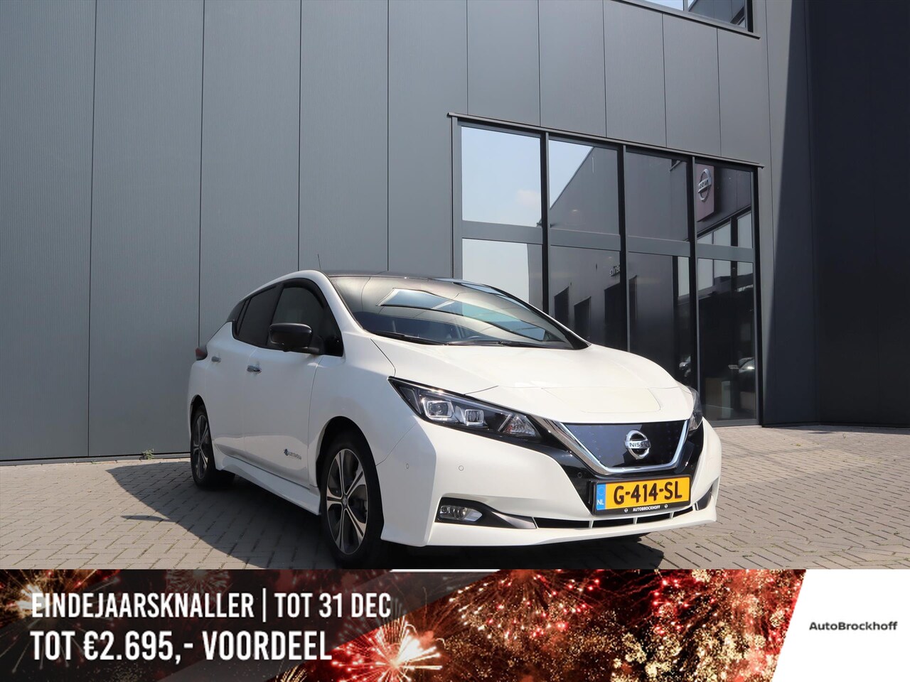 Nissan LEAF - Electric 40kWh Tekna SEPP Subsidie € 2000,- mogelijk | Two Tone | Suede-Leather | Pro Pilo - AutoWereld.nl