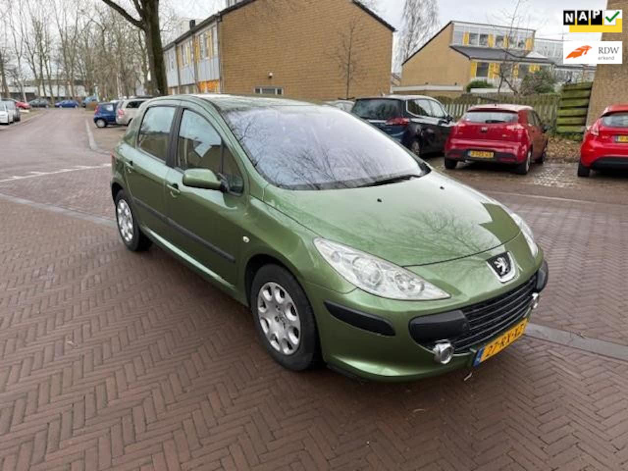 Peugeot 307 - AUTOMAAT / Eerste eigenaar / 79.000 NAP / 5 deurs - AutoWereld.nl