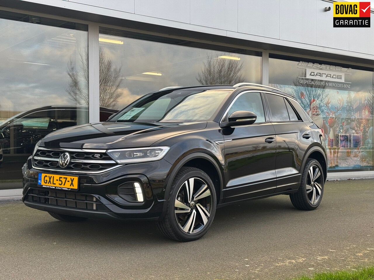 Volkswagen T-Roc - 1.5 TSI R-Line Business automaat , camera , elektrische achterklep , apple-carplay, stuurv - AutoWereld.nl