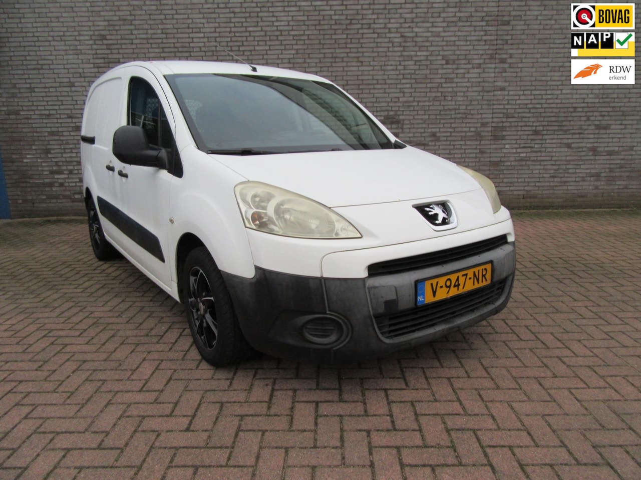 Peugeot Partner - 120 1.6-16V L1 XR 120 1.6-16V L1 XR - AutoWereld.nl