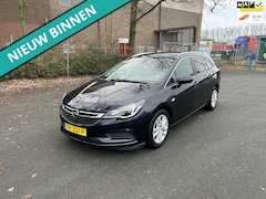 Opel Astra Sports Tourer - 1.6 CDTI Business+