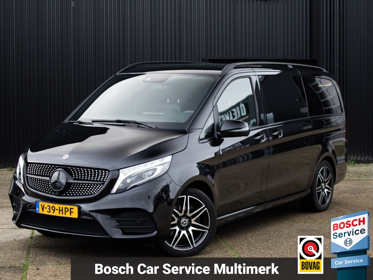 Mercedes-Benz V-klasse - V300 AMG | AIRMATIC | TEMPMATIC | TEMPOMAT | PANO | - AutoWereld.nl