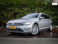 Volkswagen Passat Variant - 1.4 TSI GTE Highline Pano|Camera|Carplay|NL-Auto|ACC