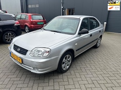 Hyundai Accent - 1.3i GL