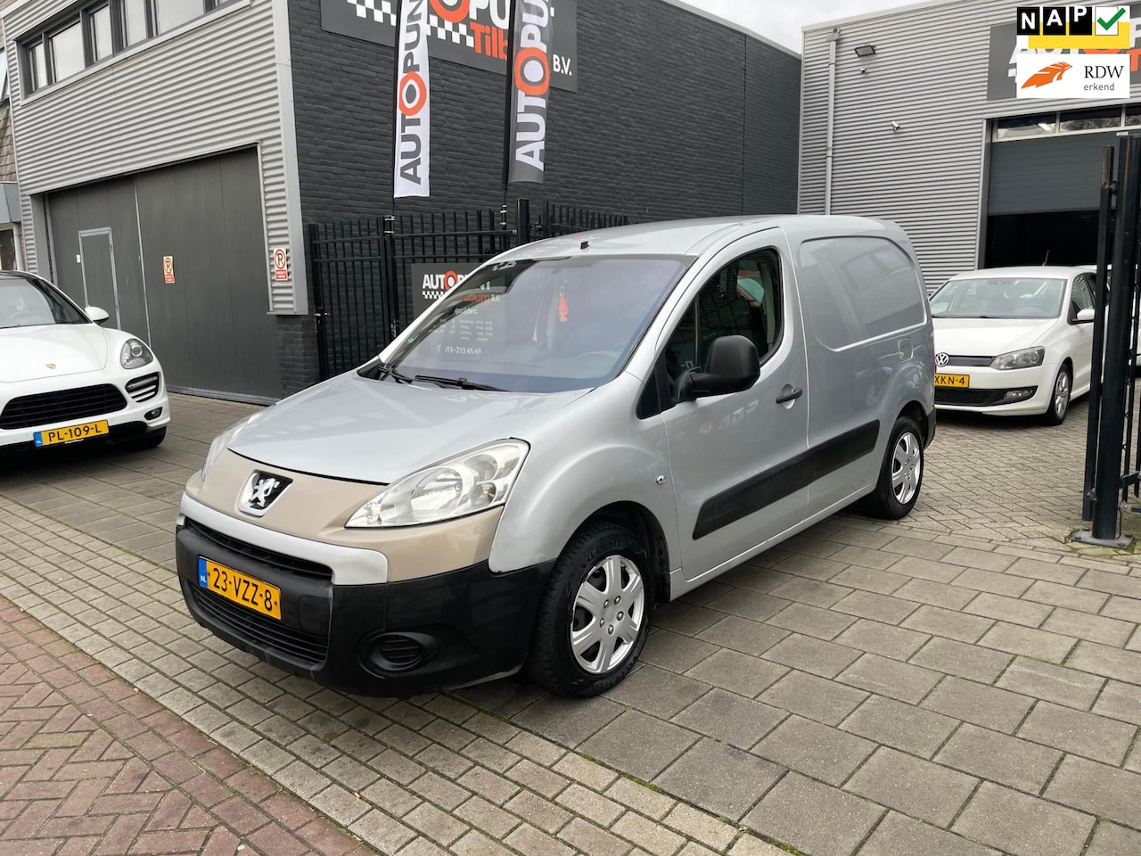 Peugeot Partner - 120 1.6 HDI L1 XT Trekhaak Airco NAP APK - AutoWereld.nl