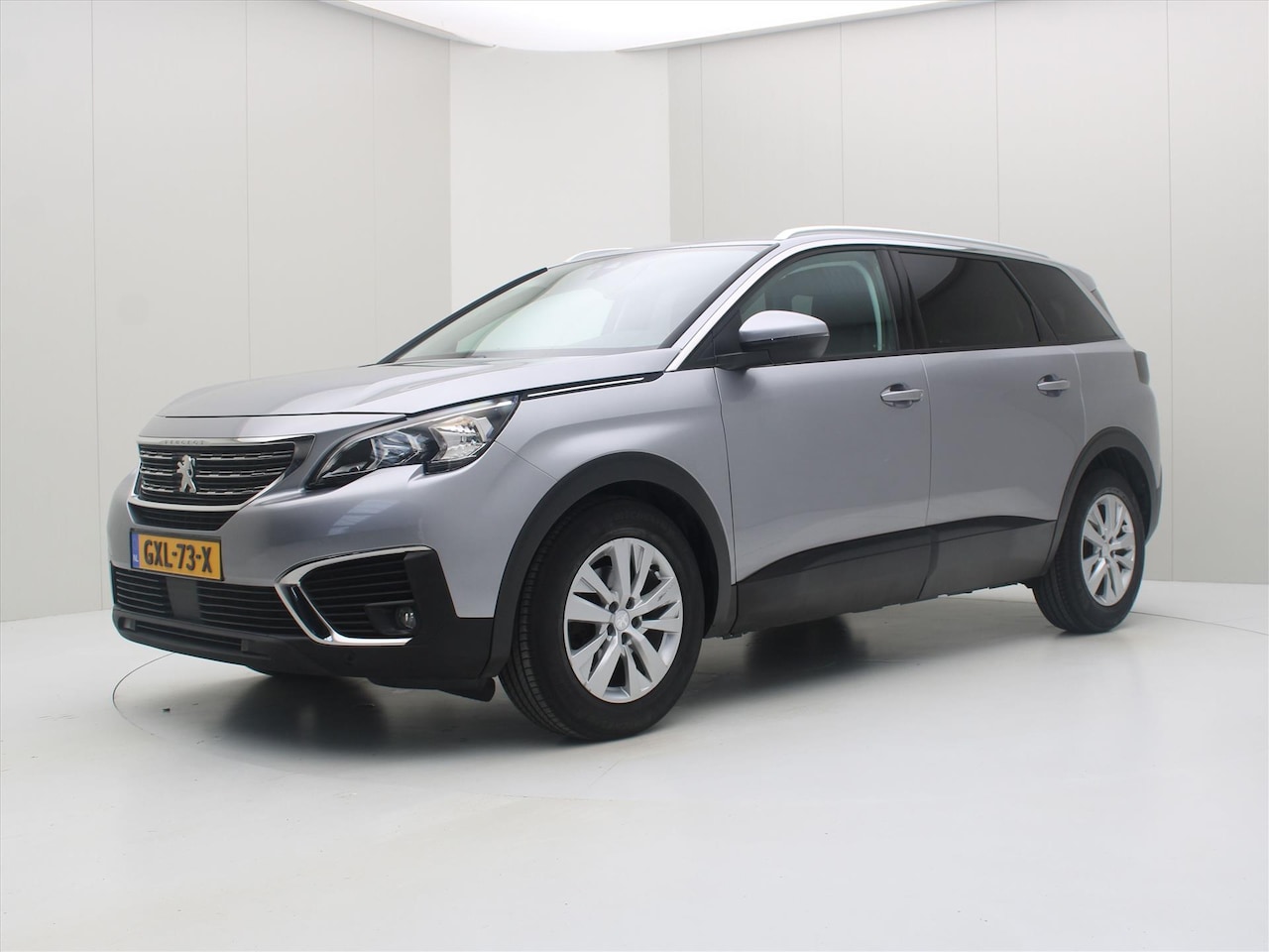 Peugeot 5008 - 1.2 PureTech 130pk EAT8 7P Active Business [ NAVI+CRUISE+CLIMATE+PDC+CARPLAY ] - AutoWereld.nl