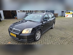 Toyota Avensis Wagon - 2.0 D-4D Linea Terra