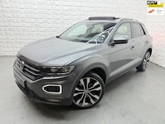 Volkswagen T-Roc - 2.0 TSI 4Motion R LINE PANO VIRTUAL BEATS