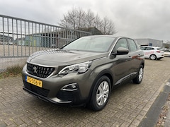 Peugeot 3008 - 1.2 PureTech BL Exec / Trekhaak / Virtual Cockpit / PDC