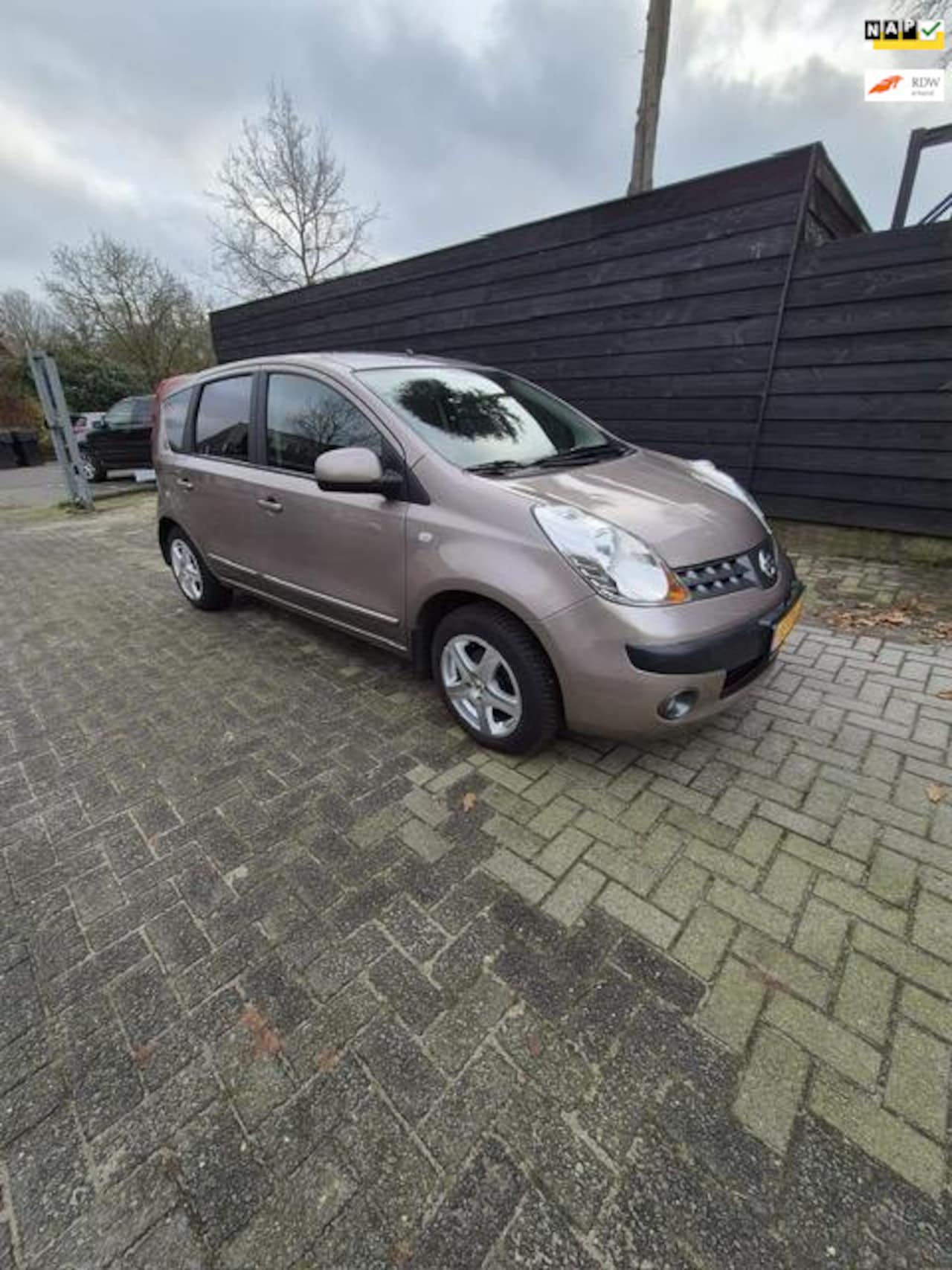 Nissan Note - 1.6 Tekna 1.6 Tekna - AutoWereld.nl